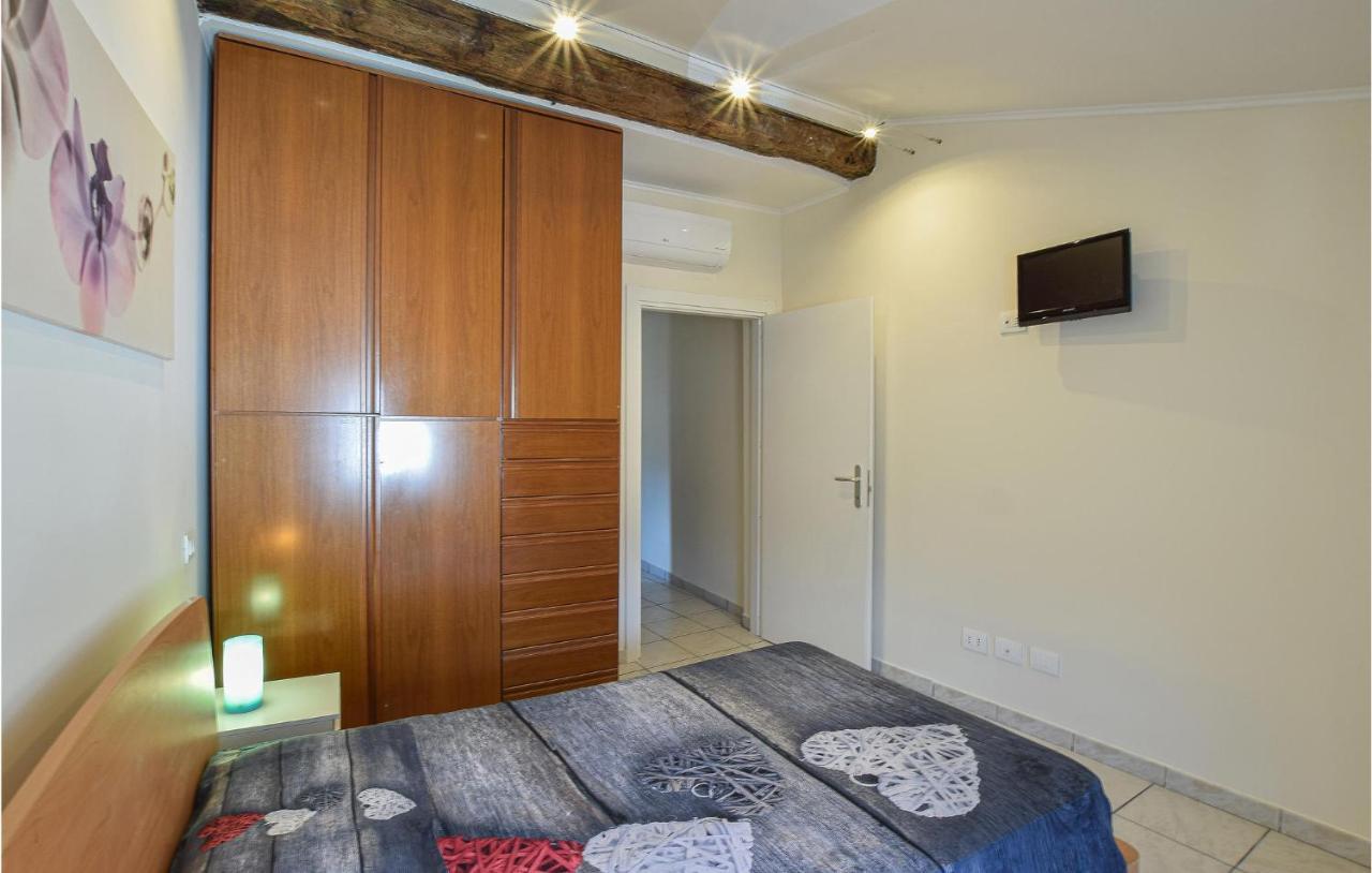 Stunning Apartment In Monte Isola With Kitchen Dış mekan fotoğraf